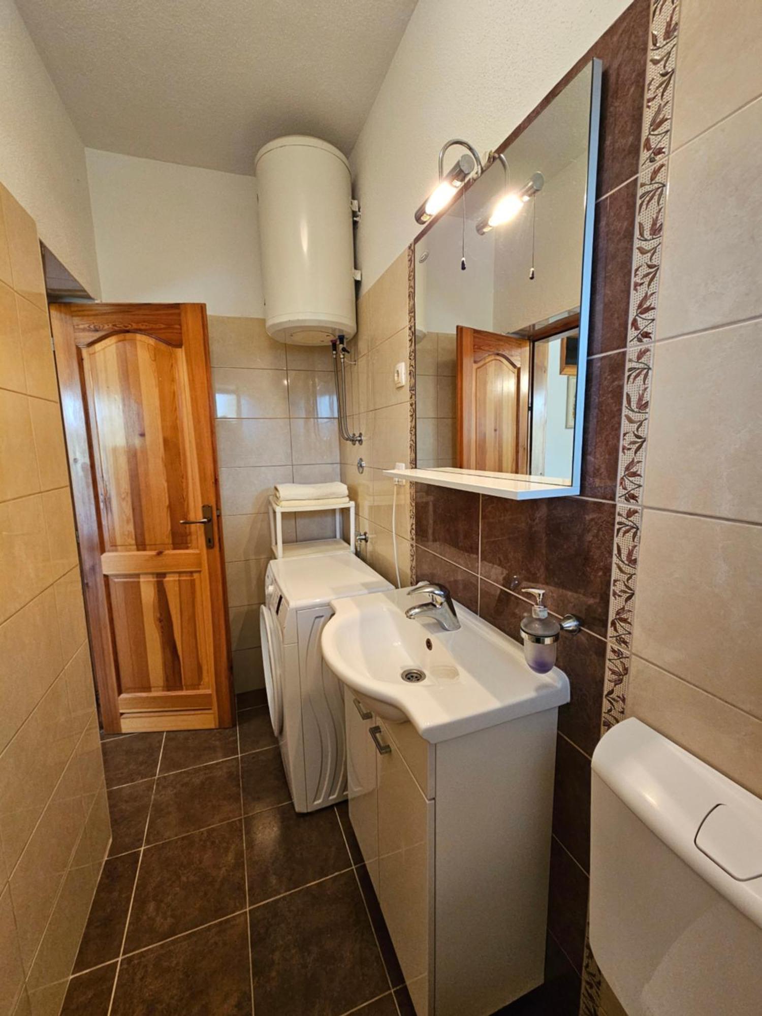 Apartmani Natasa Lokva Rogoznica Exteriér fotografie